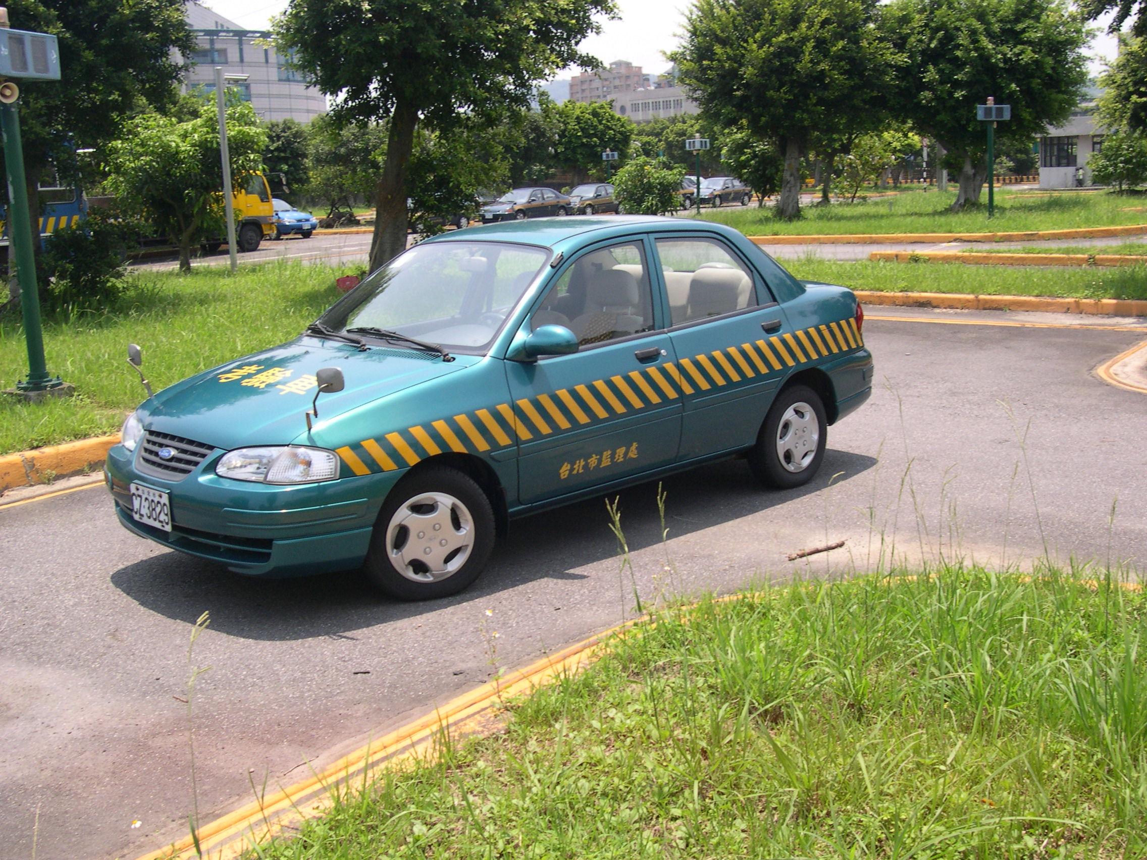 taxi 職業小型車駕照