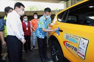 交通部王國材部長視察計程車清消作業